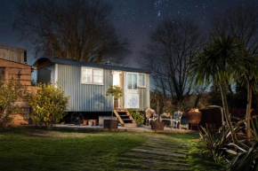 The Hide with private hot tub and sauna